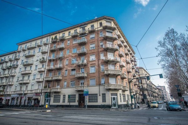 appartamento in vendita a Torino in zona Aurora