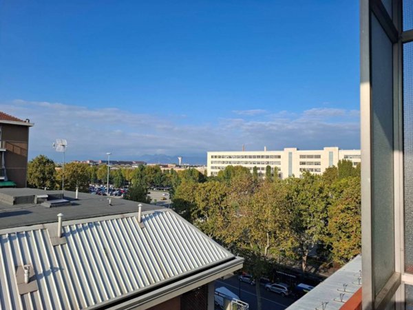 appartamento in vendita a Torino in zona Santa Rita