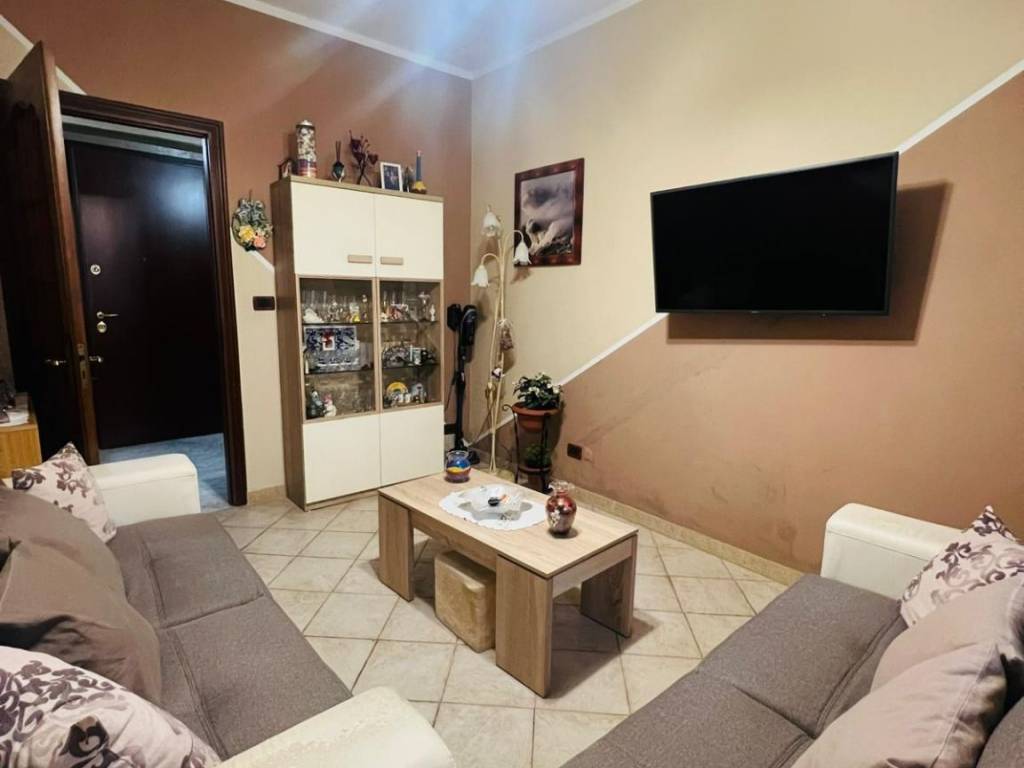 appartamento in vendita a Torino in zona Borgata Vittoria