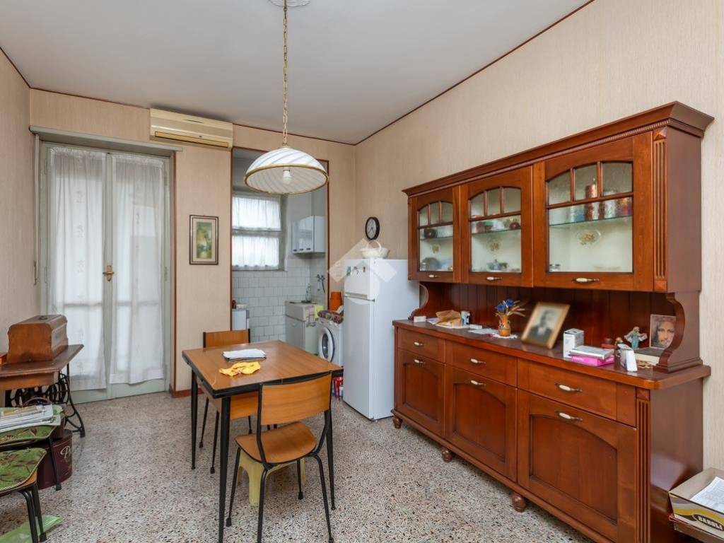 appartamento in vendita a Torino in zona Falchera