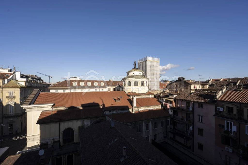 appartamento in vendita a Torino in zona Centro Storico