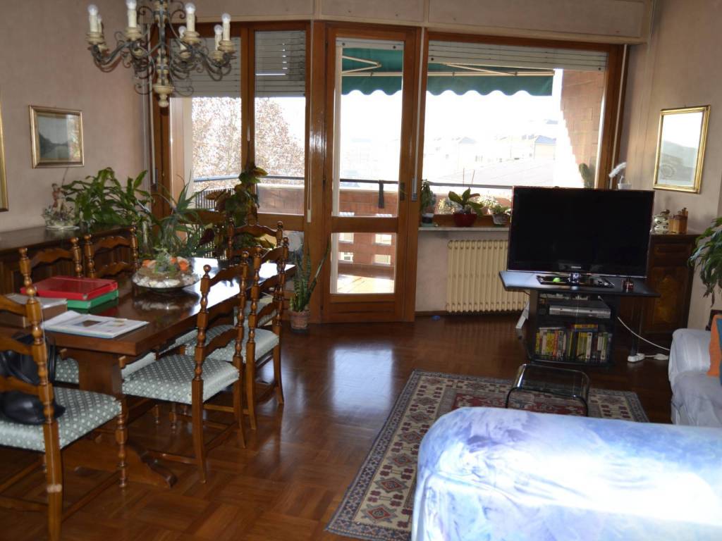 appartamento in vendita a Torino in zona Millefonti