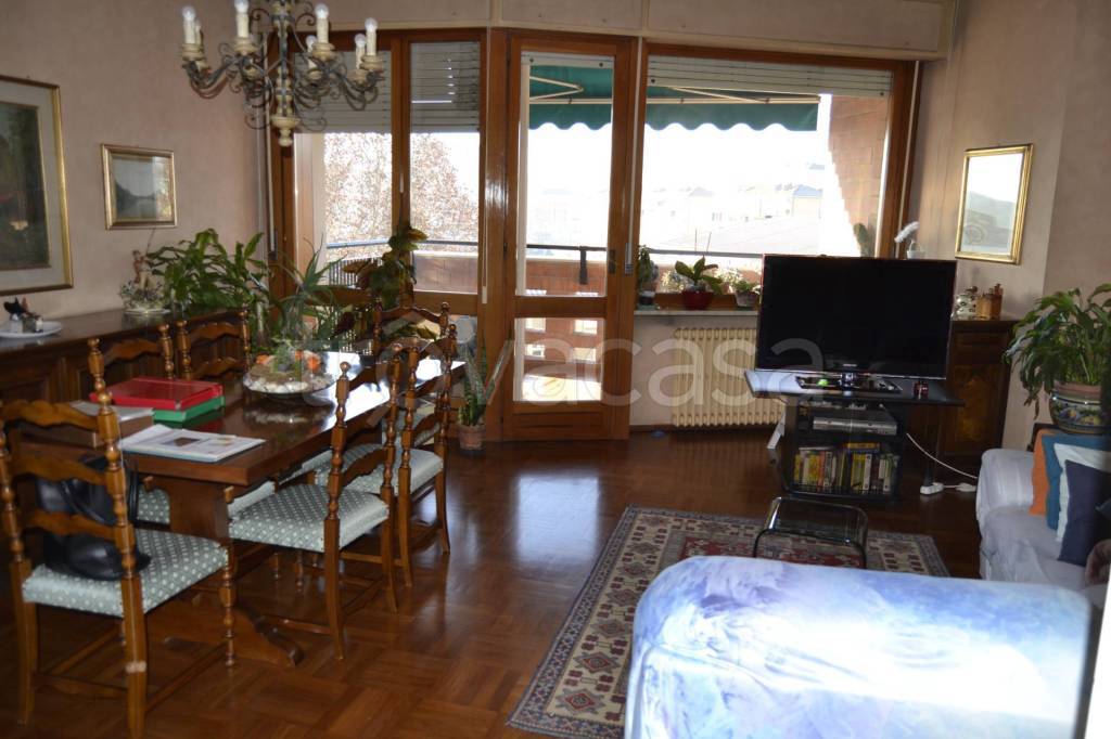 appartamento in vendita a Torino in zona Millefonti