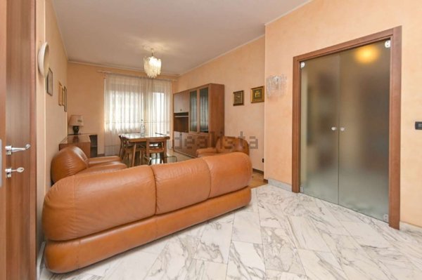 appartamento in vendita a Torino in zona Cit Turin
