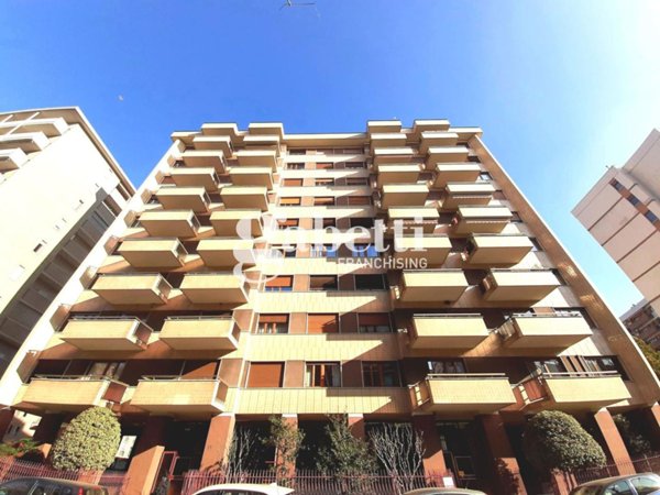 appartamento in vendita a Torino in zona Pozzo Strada