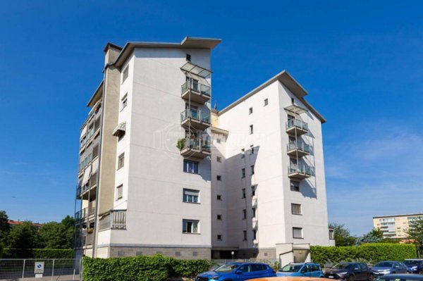 appartamento in vendita a Torino in zona Borgata Vittoria
