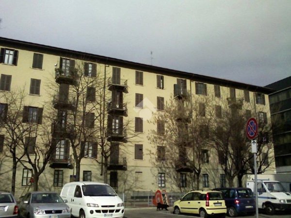 appartamento in vendita a Torino in zona Lingotto