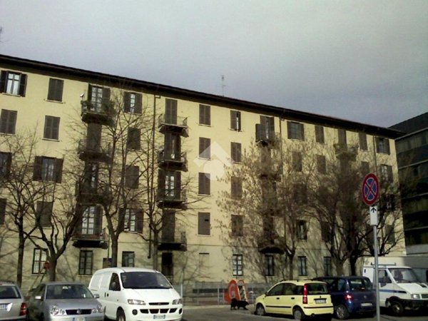 appartamento in vendita a Torino in zona Lingotto