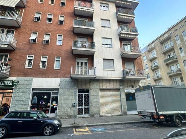 appartamento in vendita a Torino in zona Borgata Vittoria
