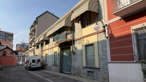 casa indipendente in vendita a Torino in zona Borgo San Paolo