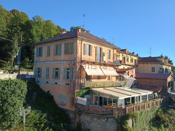 negozio in vendita a Torino in zona Cavoretto