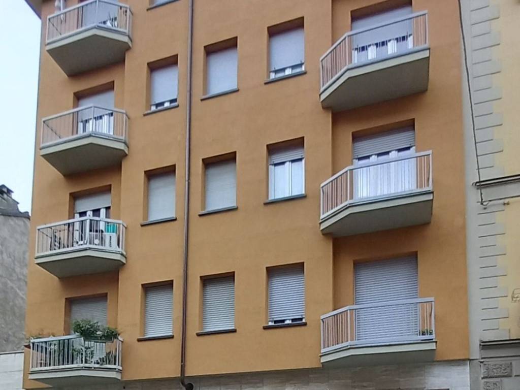 appartamento in vendita a Torino in zona Cenisia