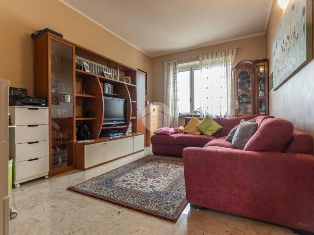 appartamento in vendita a Torino in zona Borgata Vittoria