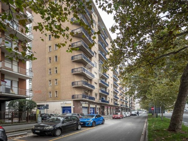 appartamento in vendita a Torino in zona Borgata Vittoria