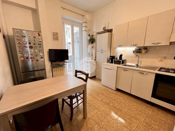 appartamento in vendita a Torino in zona Borgata Vittoria