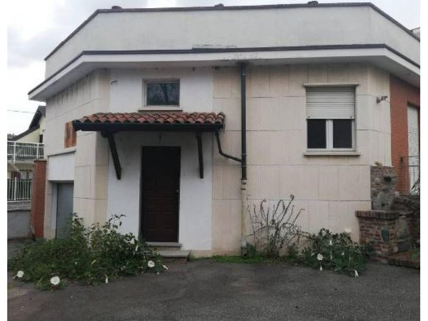 appartamento in vendita a Torino in zona Regio Parco