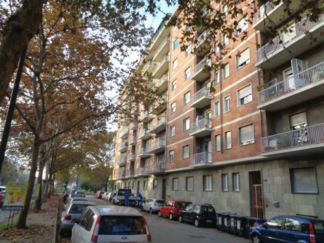 appartamento in vendita a Torino in zona Vallette