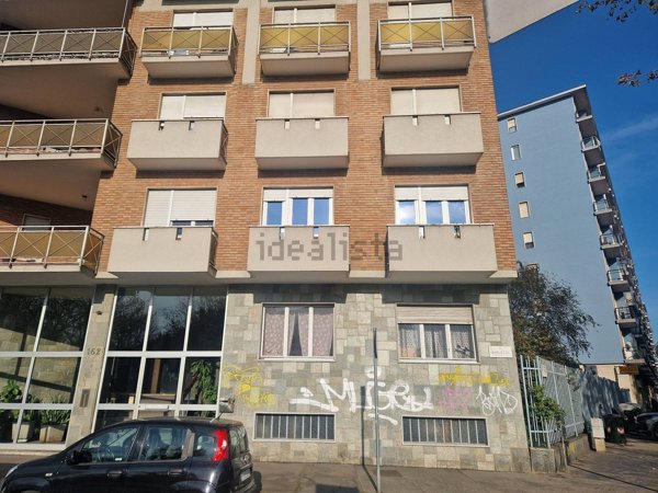 appartamento in vendita a Torino in zona Santa Rita