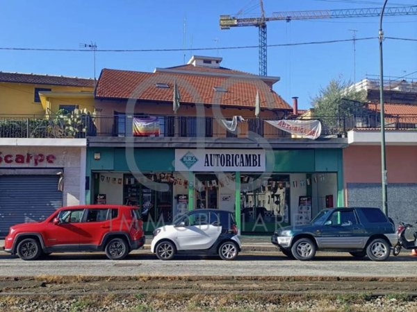 intera palazzina in vendita a Torino in zona Madonna di Campagna