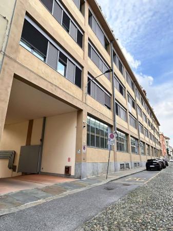 negozio in vendita a Torino in zona Regio Parco