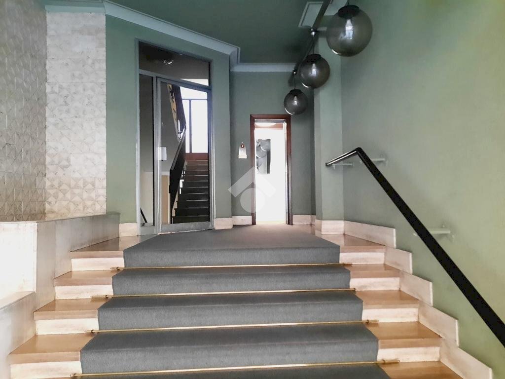 appartamento in vendita a Torino in zona Lingotto