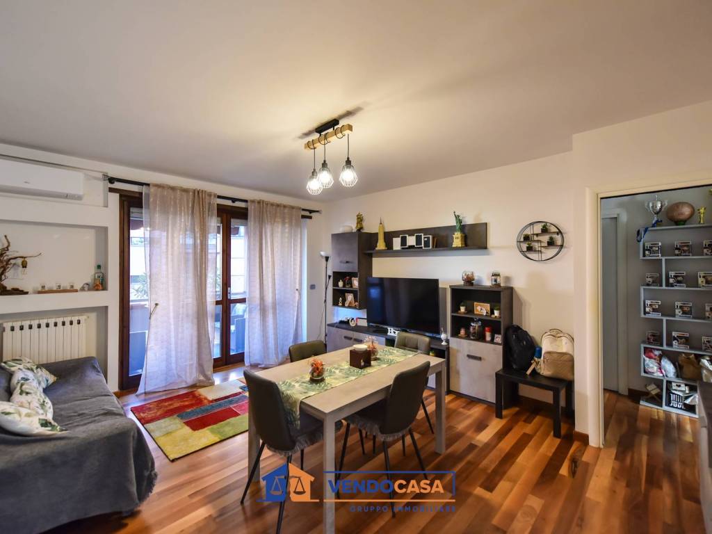 appartamento in vendita a Torino in zona Barca