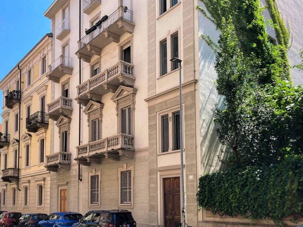 appartamento in vendita a Torino in zona San Salvario