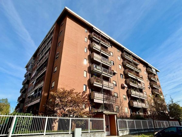 appartamento in vendita a Torino in zona Mirafiori Sud