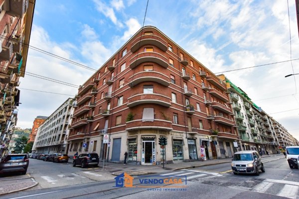 appartamento in vendita a Torino in zona Millefonti