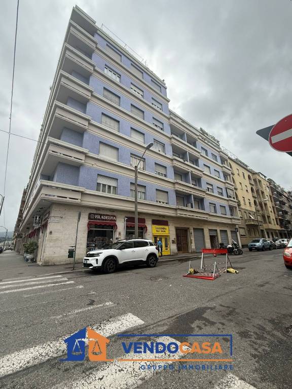 appartamento in vendita a Torino in zona Lingotto