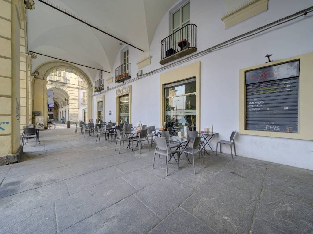 negozio in vendita a Torino in zona Centro Storico