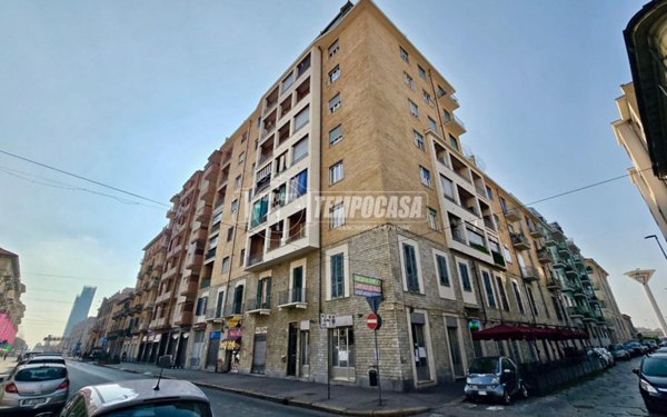 appartamento in vendita a Torino in zona Millefonti