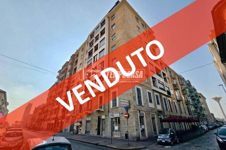 appartamento in vendita a Torino in zona Lingotto