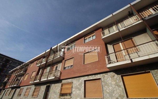 appartamento in vendita a Torino in zona Mirafiori Nord