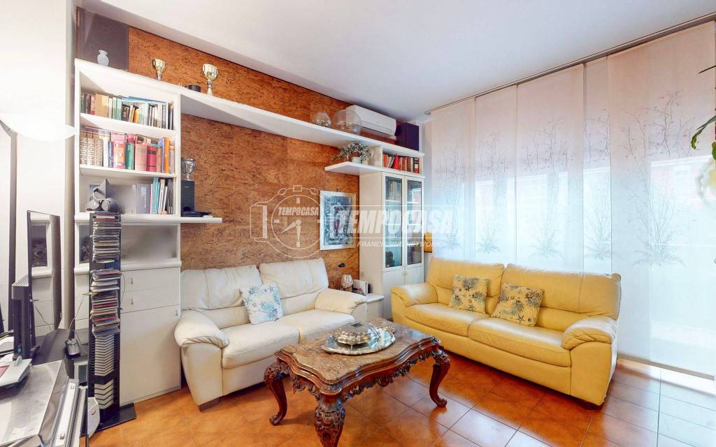 appartamento in vendita a Torino in zona Santa Rita