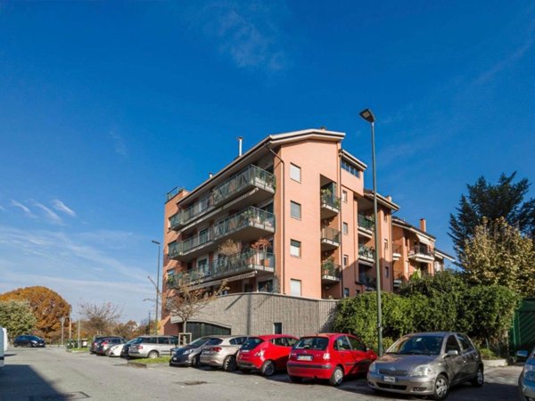 appartamento in vendita a Torino in zona Parella