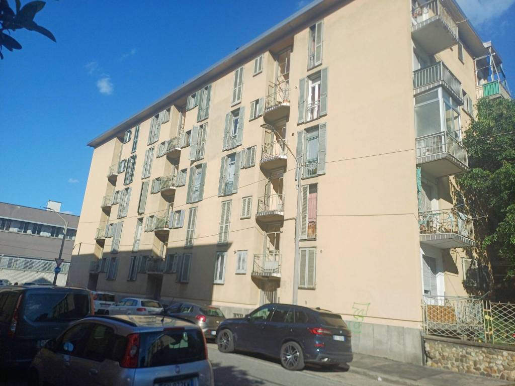 appartamento in vendita a Torino in zona Millefonti