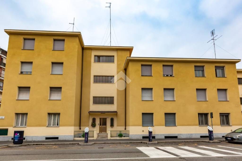 appartamento in vendita a Torino in zona Falchera