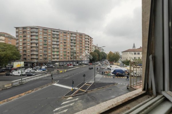 appartamento in vendita a Torino in zona Santa Rita