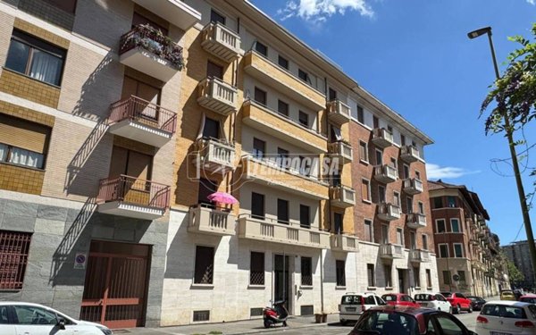 appartamento in vendita a Torino in zona Parella