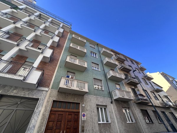 appartamento in vendita a Torino in zona Santa Rita