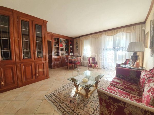 appartamento in vendita a Torino in zona Falchera