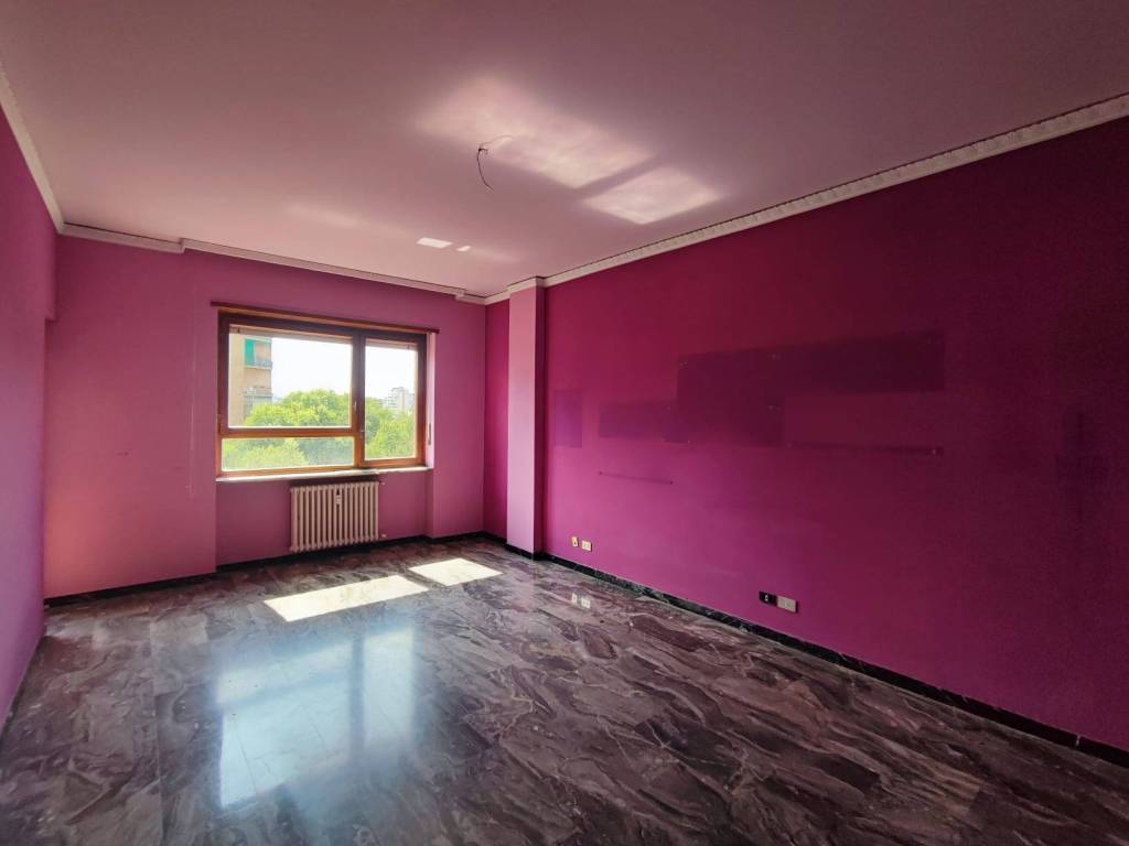 appartamento in vendita a Torino in zona Lingotto