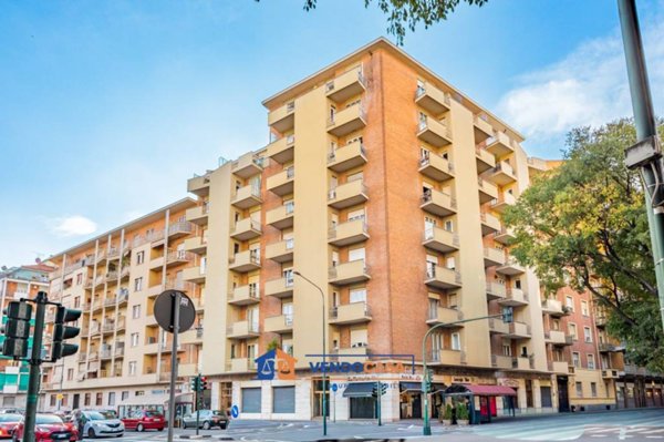 appartamento in vendita a Torino in zona Santa Rita