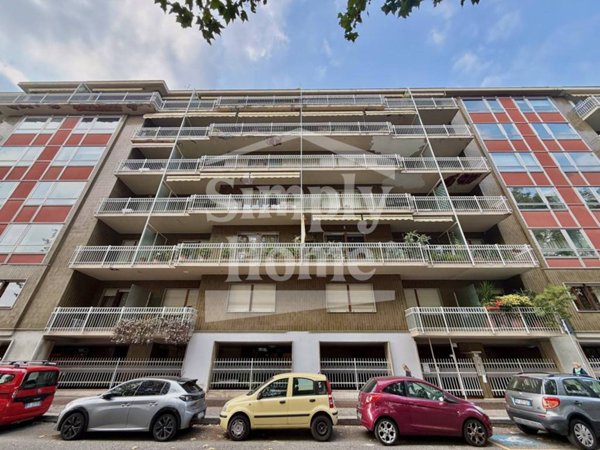 appartamento in vendita a Torino in zona Pozzo Strada