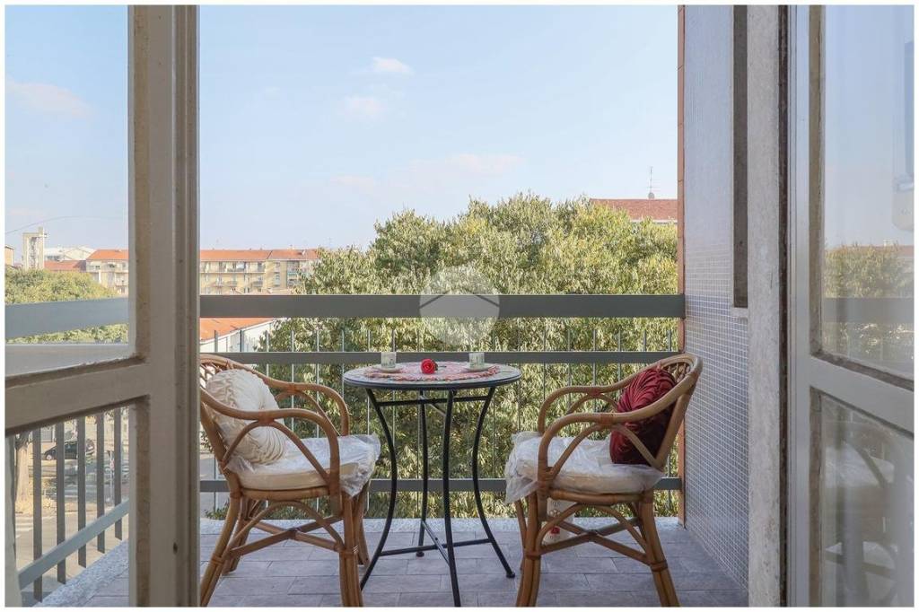 appartamento in vendita a Torino in zona Lucento