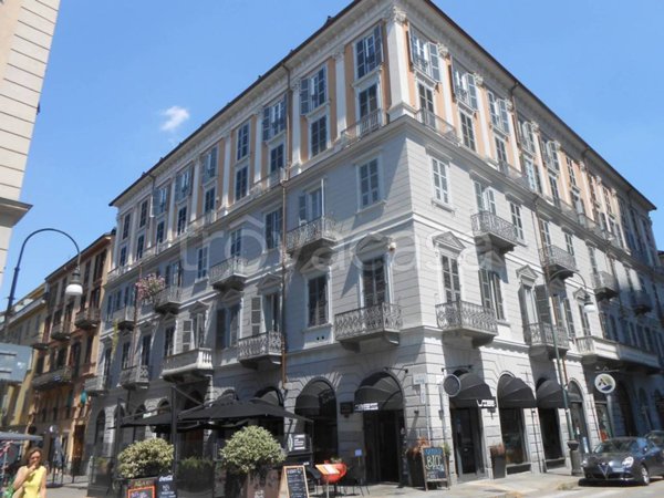 appartamento in vendita a Torino in zona Centro Storico