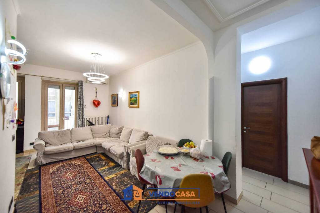 appartamento in vendita a Torino in zona Aurora