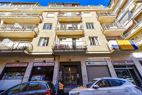 appartamento in vendita a Torino in zona Aurora