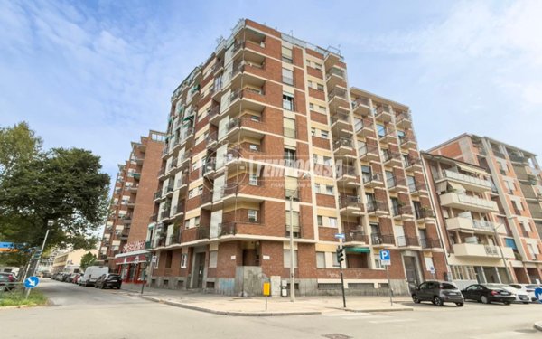 appartamento in vendita a Torino in zona Santa Rita